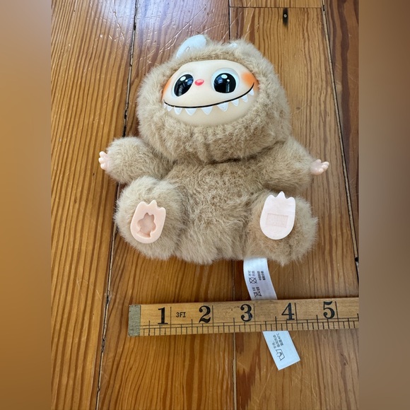 Labubu Doll - Picture 8 of 9